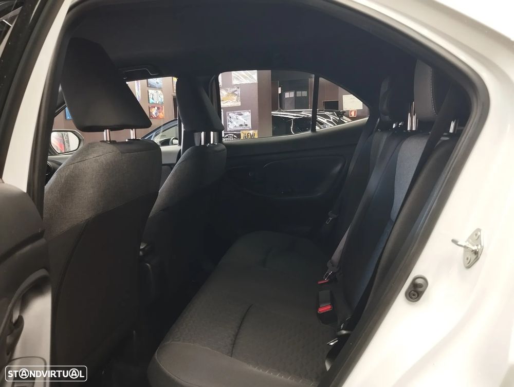 Toyota Yaris Cross 1.5 HDF Square Collection - 16
