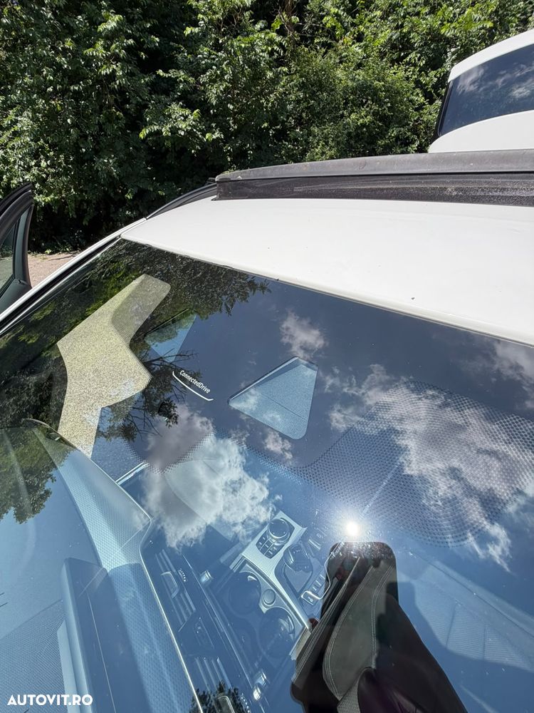 BMW Seria 5 520d AT - 30
