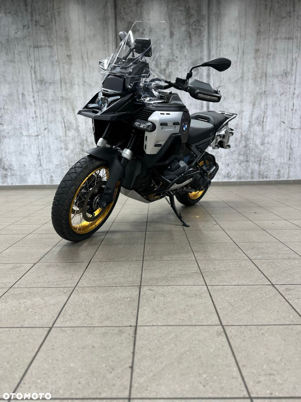 BMW R - 5