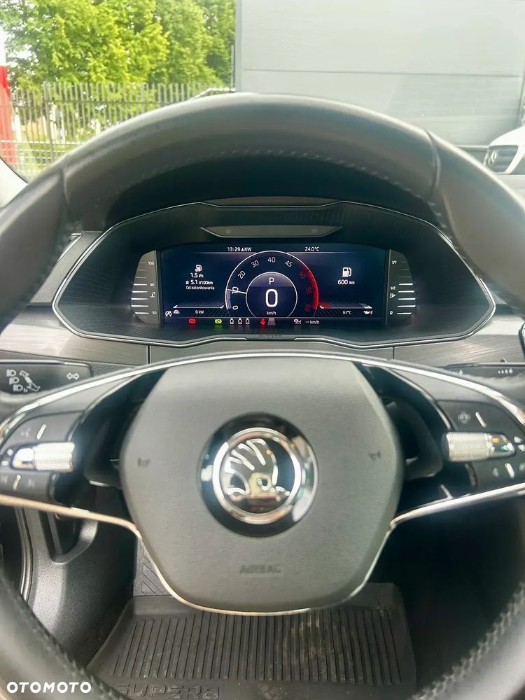 Skoda Superb 2.0 TDI SCR Style DSG - 13