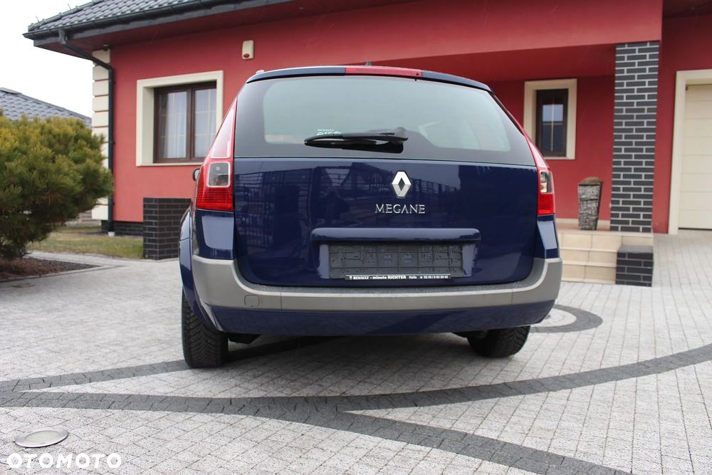 Renault Megane 1.6 Avantage - 6