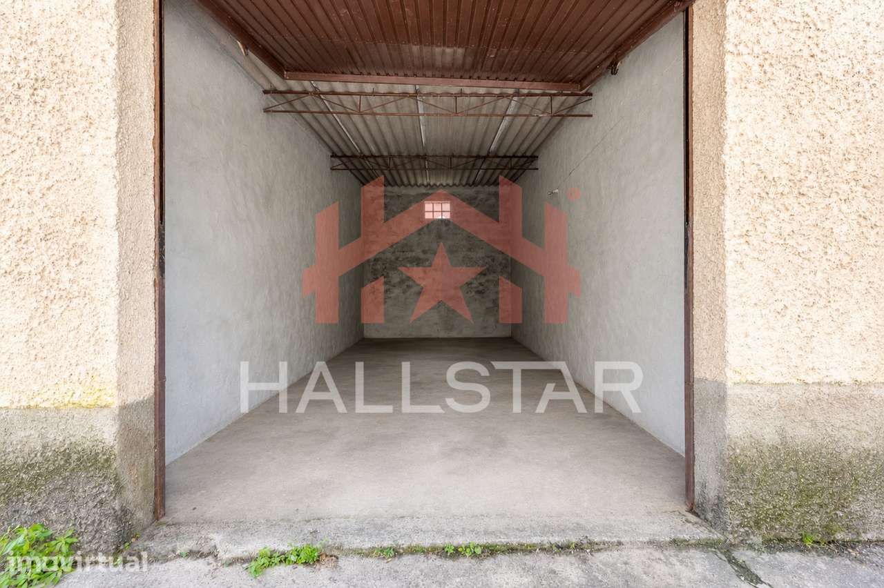 Garagem Exterior / Centro da Cidade de Leiria - Grande imagem: 2/16