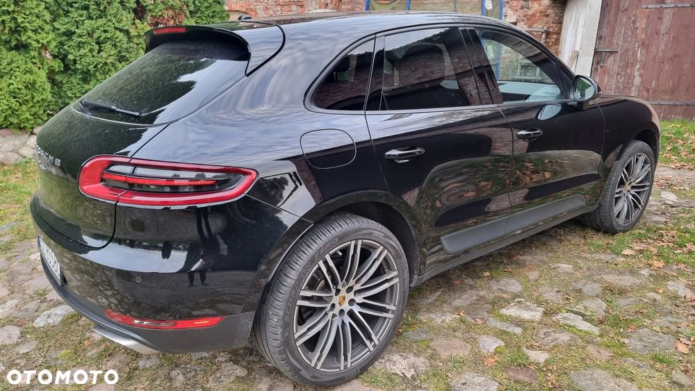 Porsche Macan - 4