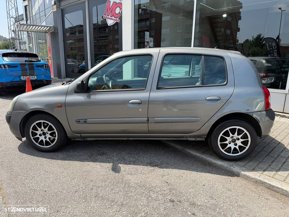 Renault Clio 1.2 16V Expression - 6