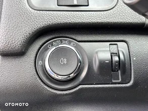 Opel Insignia - 17
