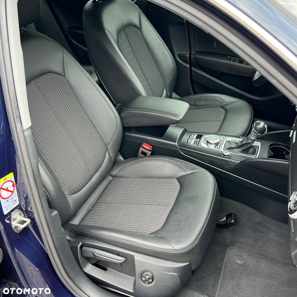 Audi A3 Sportback 2.0 TDI clean diesel Quattro Ambition S tronic - 27