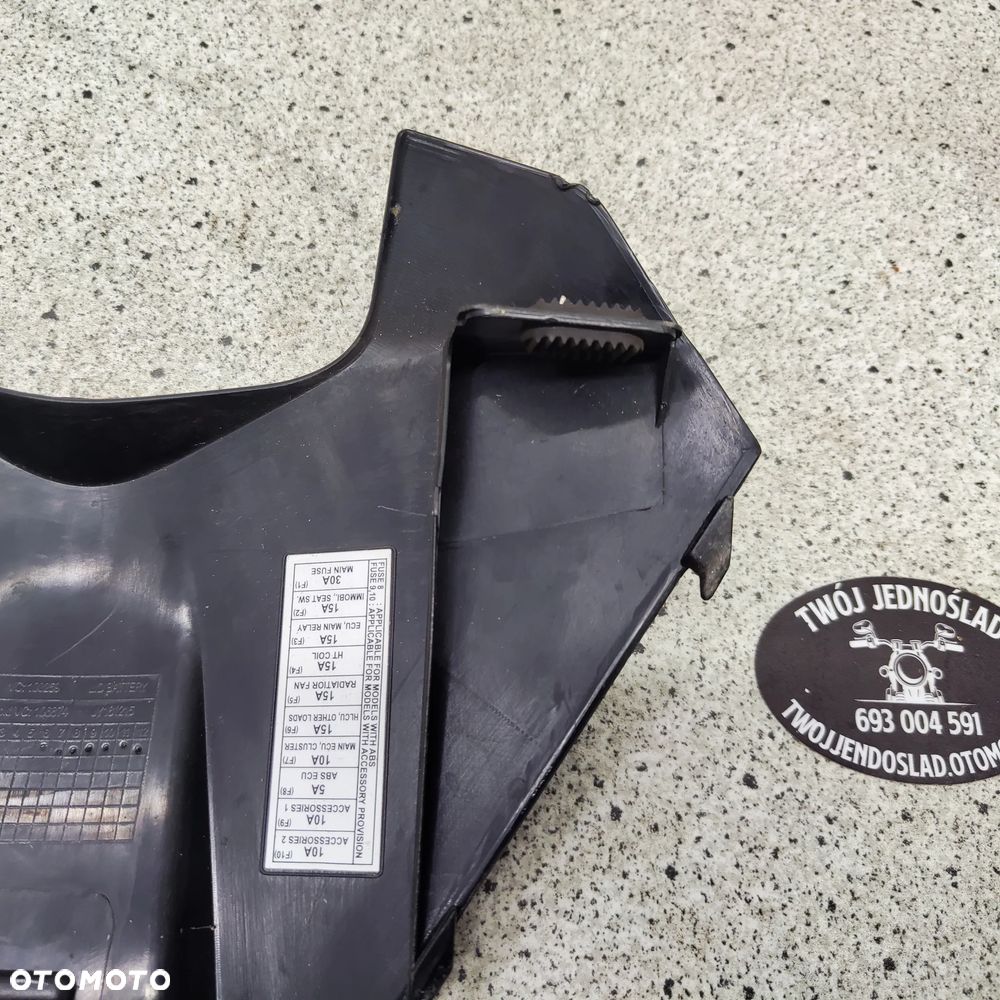 Owiewka, osłona, wypełnienie baku KTM 125 390 RC RC125 RC390 - 7