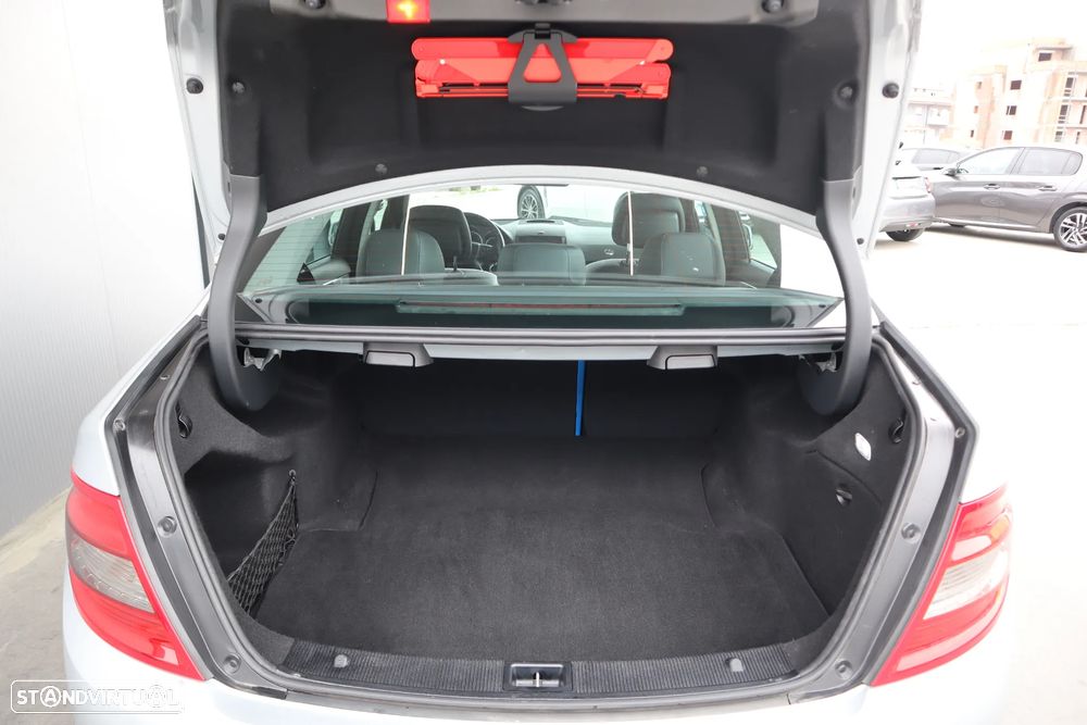 Mercedes-Benz C 220 CDI Avantgarde BlueEfficiency - 7