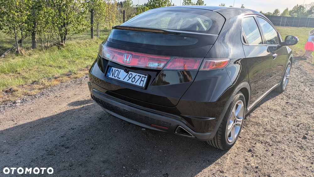 Honda Civic 1.8 Comfort - 4
