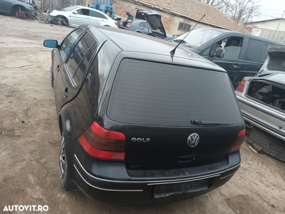Dezmembrari  VW GOLF 4  1997  > 2006 1.4 16V Benzina - 3
