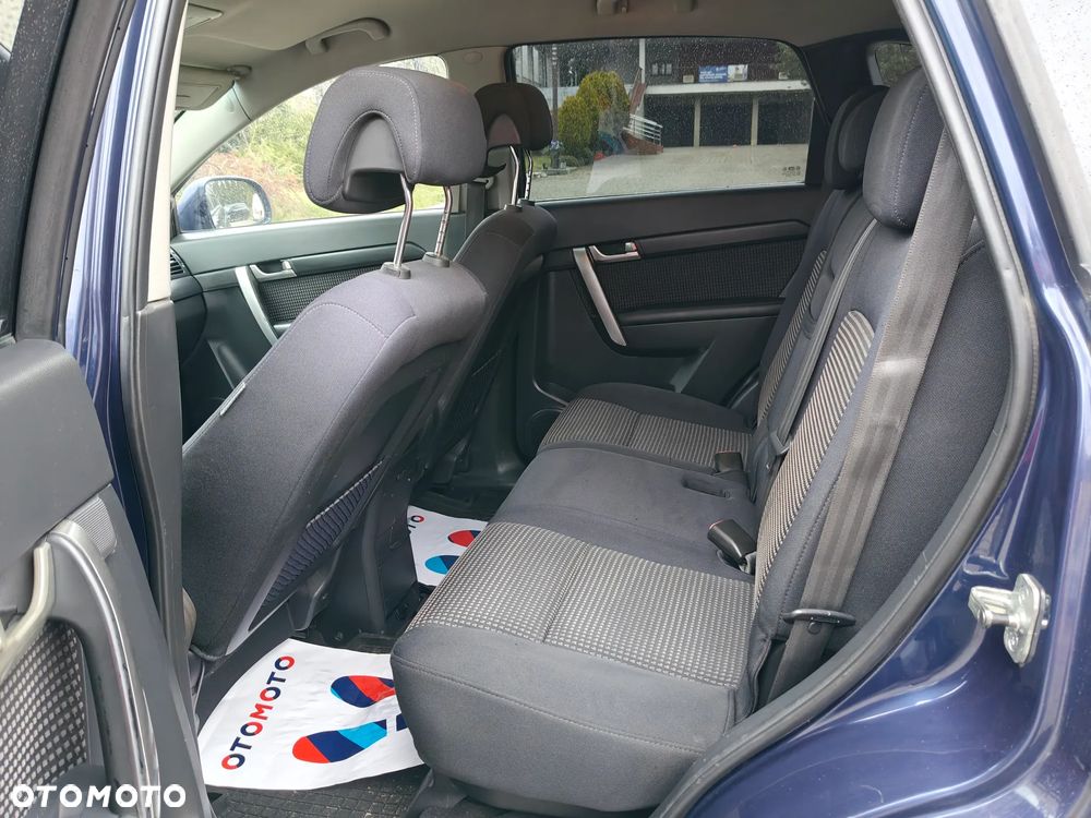 Chevrolet Captiva 2.4 2WD 7 Sitzer LS - 13