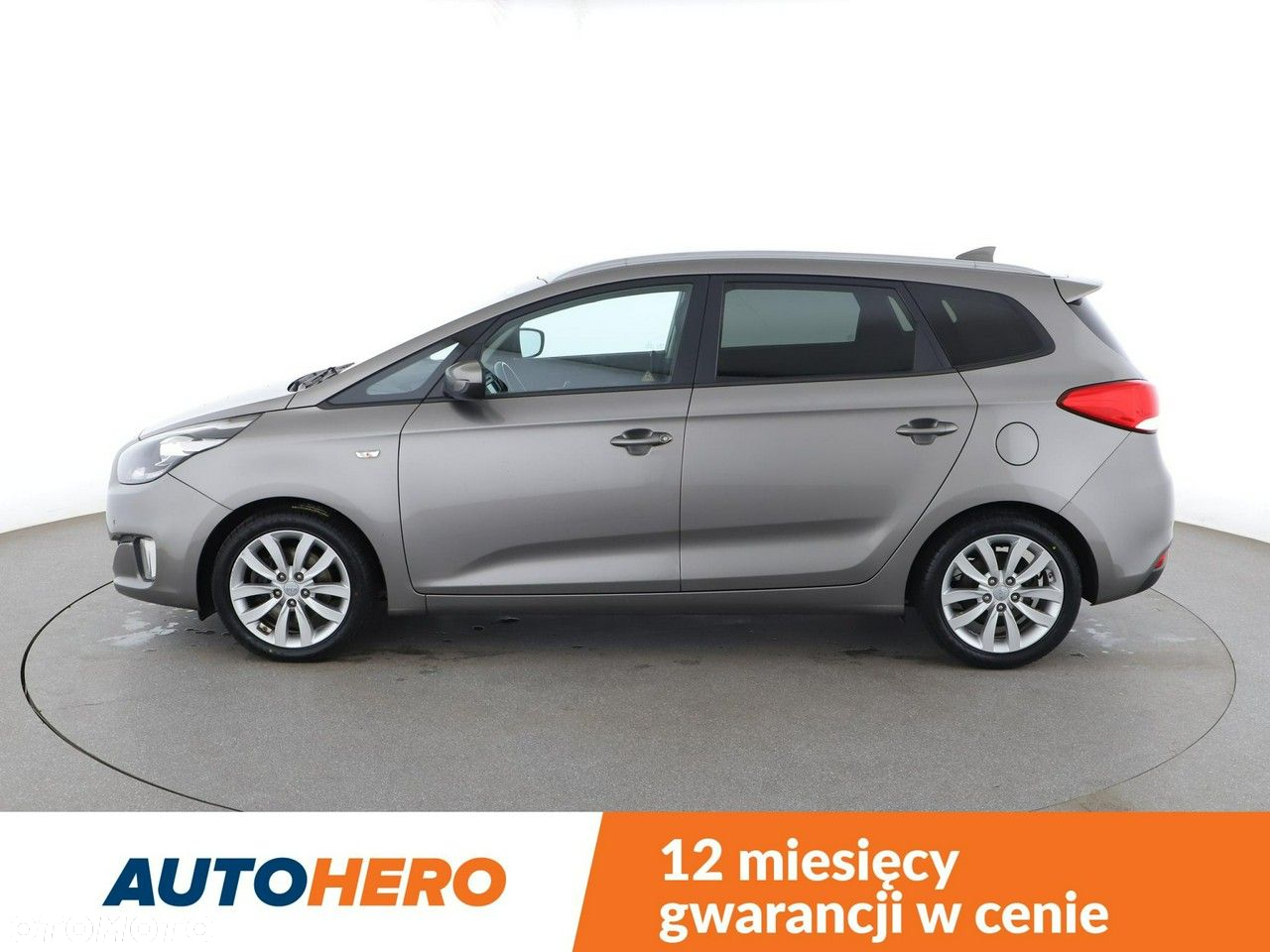 Kia Carens - 2