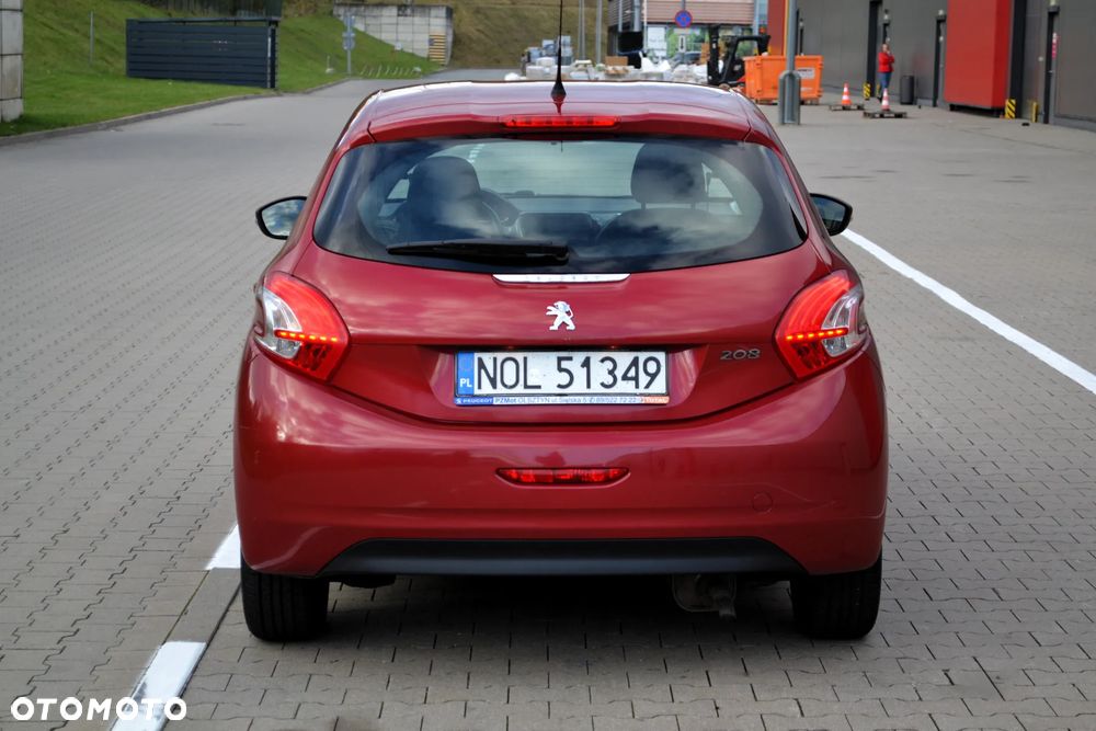 Peugeot 208 1.2 VTi Style - 27