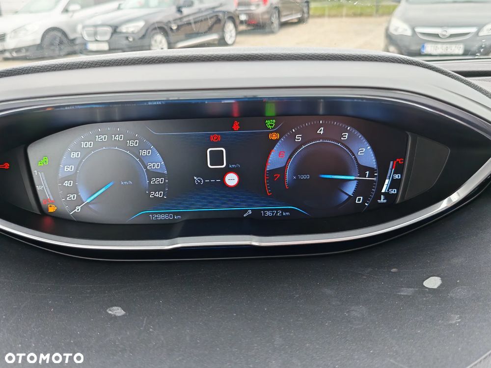 Peugeot 5008 1.2 PureTech Access - 21