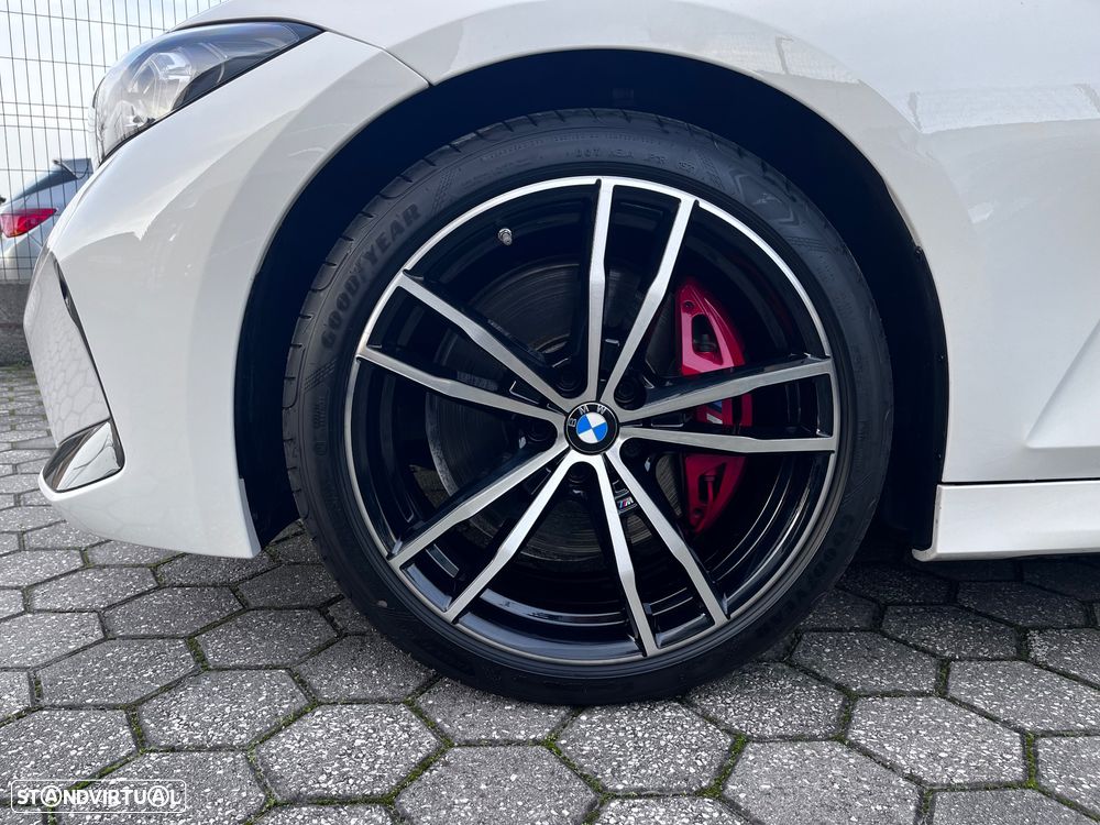 BMW 320 d Pack M Shadow Auto - 6