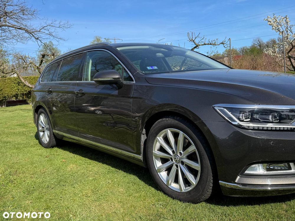 Volkswagen Passat 2.0 TDI SCR DSG Business - 2