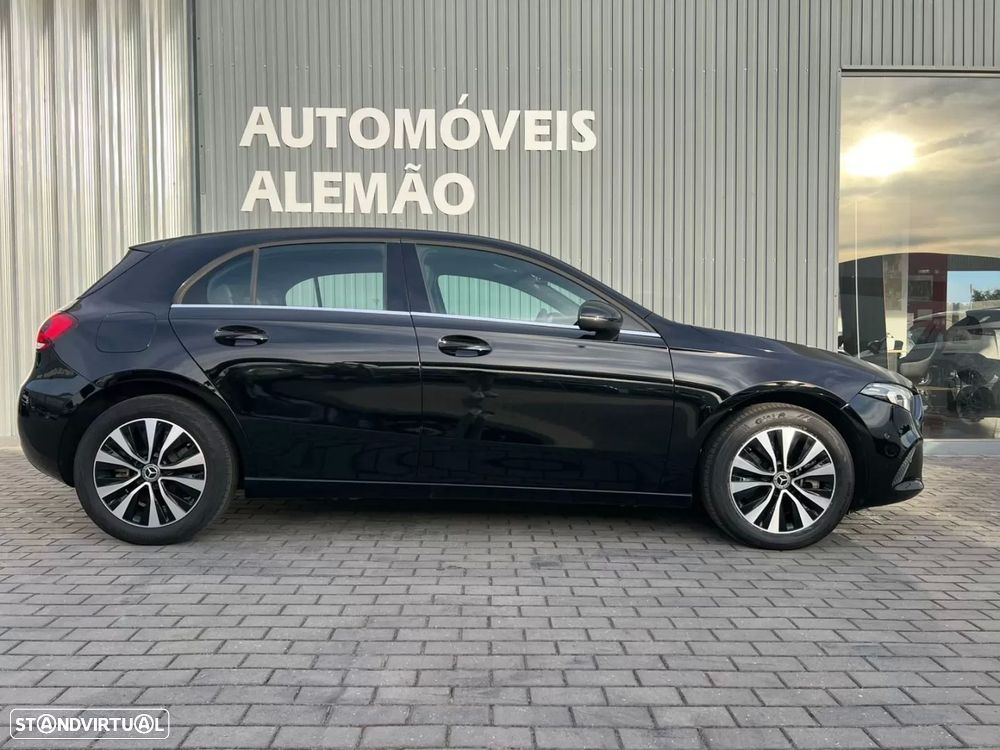 Mercedes-Benz A 250 e Style Plus - 4