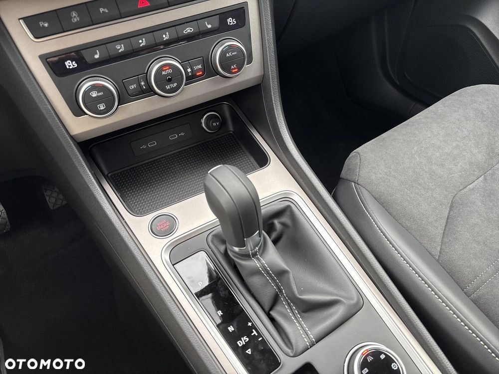 Seat Ateca 1.5 TSI Xperience S&S DSG - 23