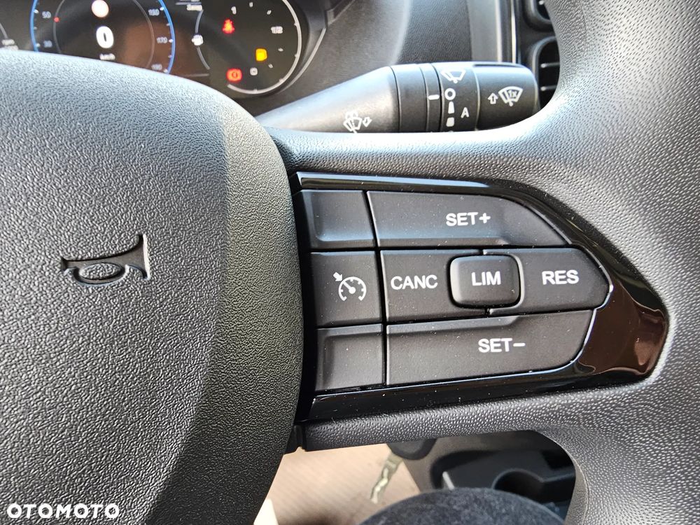 Toyota Proace MAX - 13