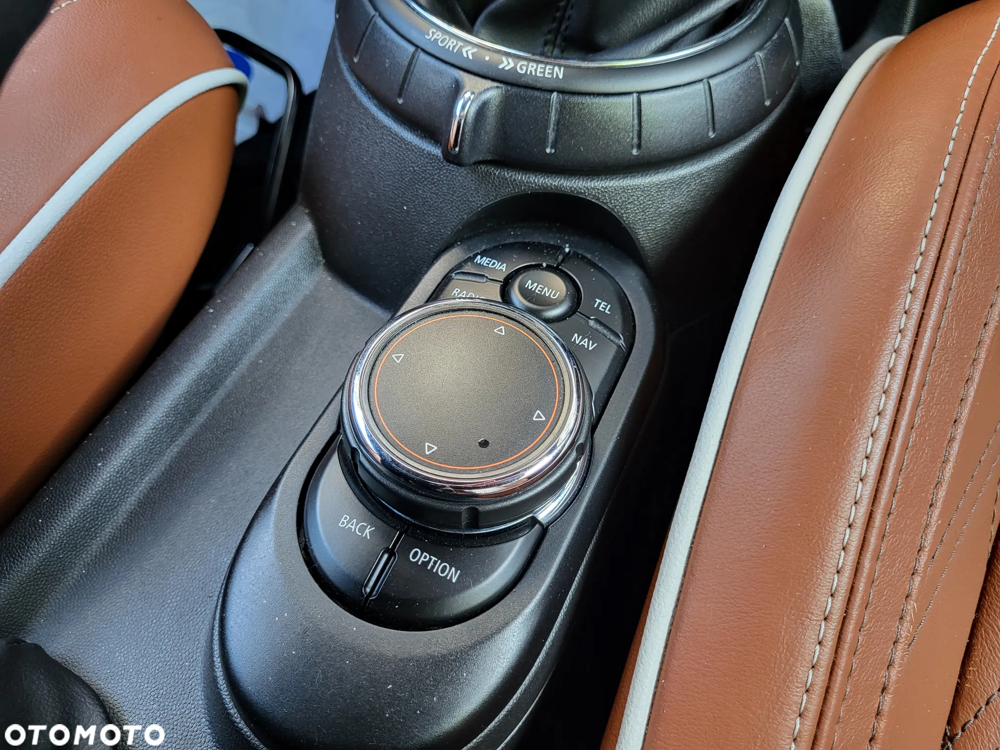 MINI Cooper S Cabrio - 16