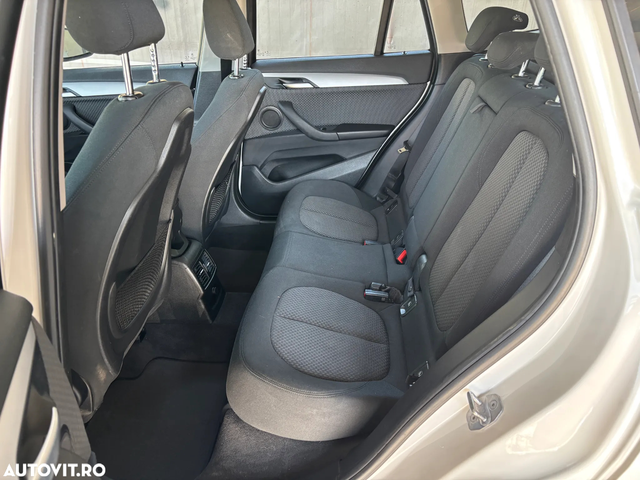 BMW X1 sDrive18d Aut. - 33