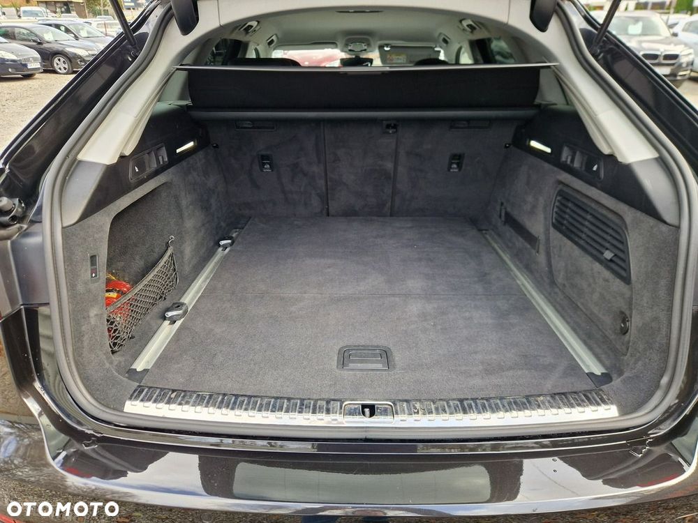Audi A6 Avant - 32