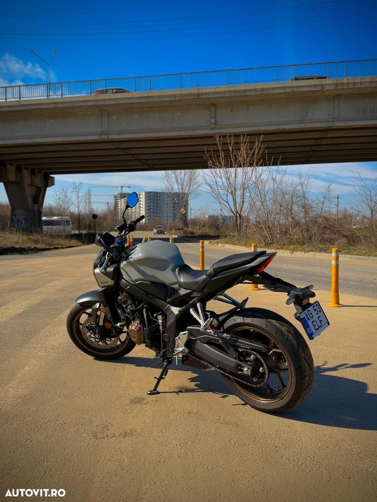 Honda CB 650R - 1