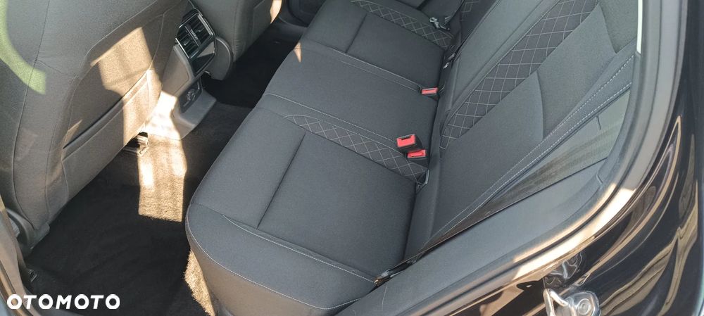 Skoda Karoq 1.5 TSI ACT DSG Style - 11