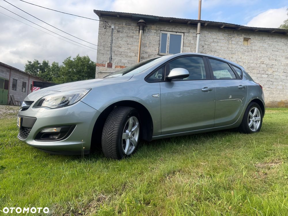 Opel Astra 1.6 Style - 4