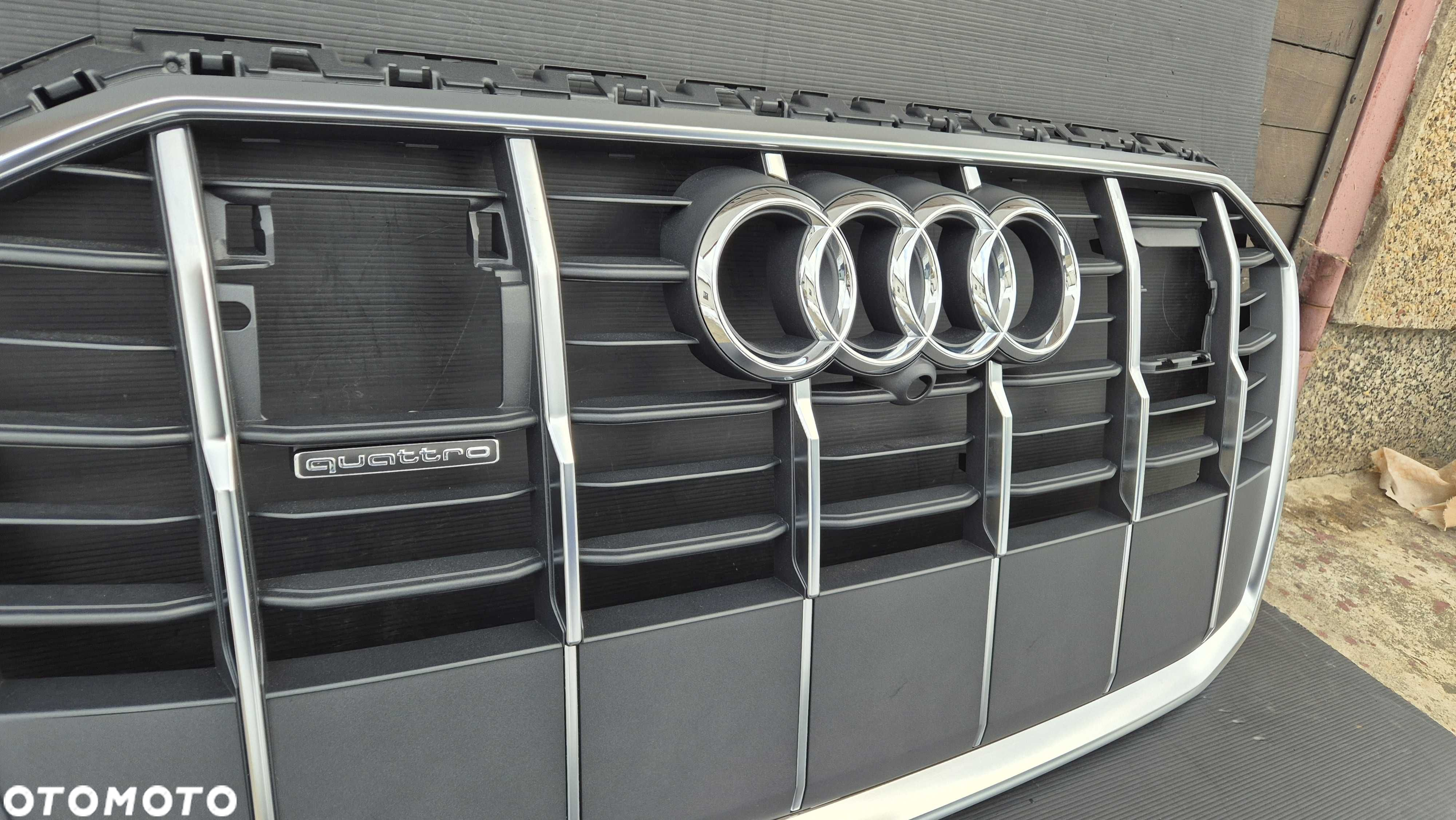 Atrapa chłodnicy GRILL Audi Q7 4M LIFT 19- OE CHROM Kamera Radar NOWA! - 5