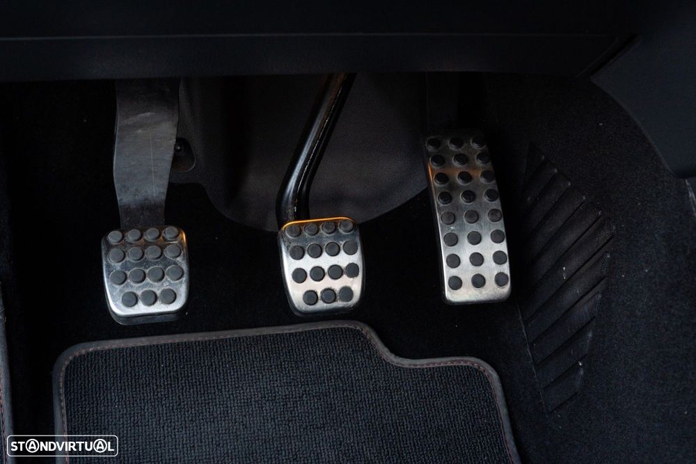 Mercedes-Benz CLA 180 d AMG Line - 48