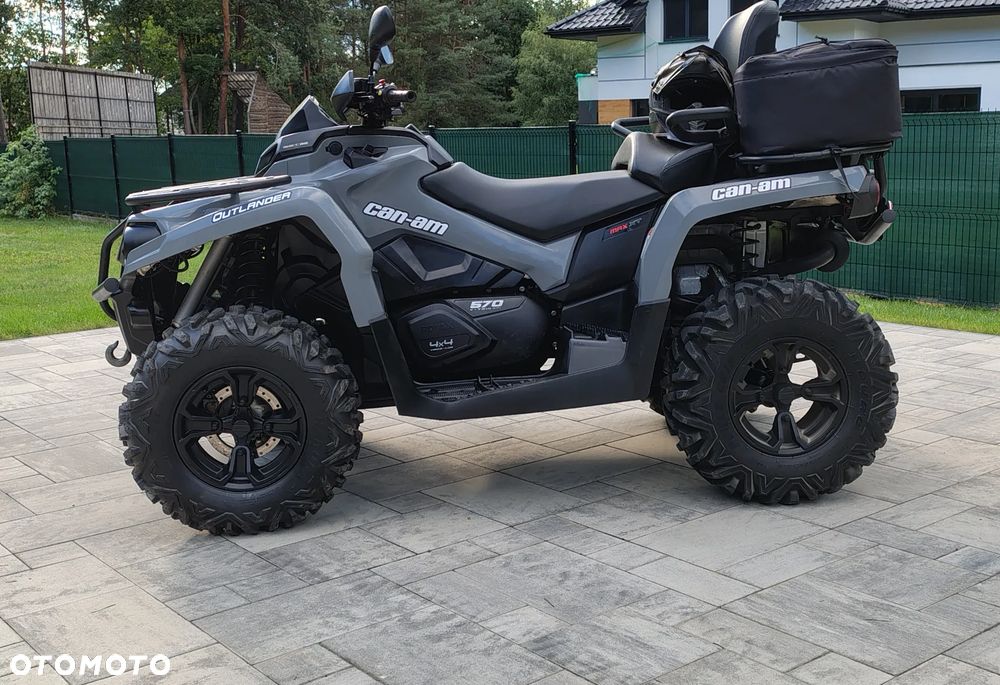 Can-Am Outlander Max - 4
