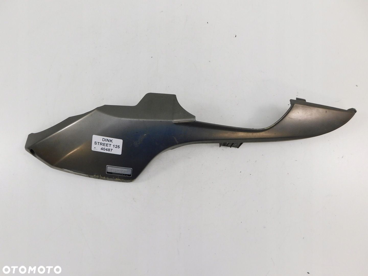 KYMCO DINK STREET 125 300 WYPEŁNIENIE LISTWA LEWA - 1