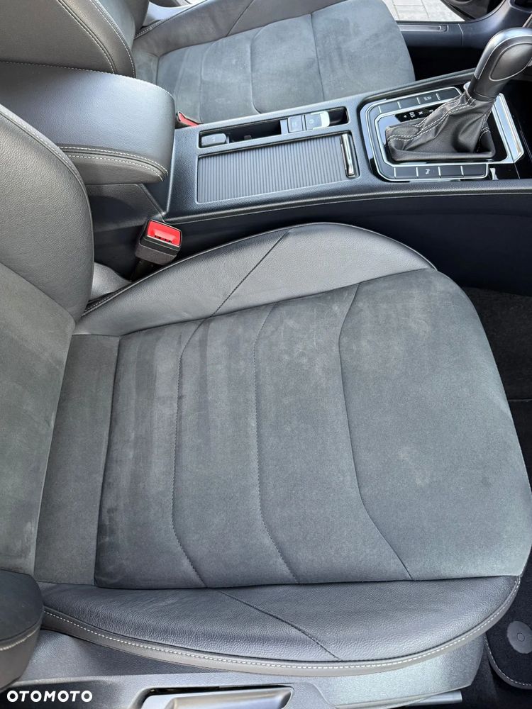 Volkswagen Arteon 2.0 TSI R-Line DSG - 22