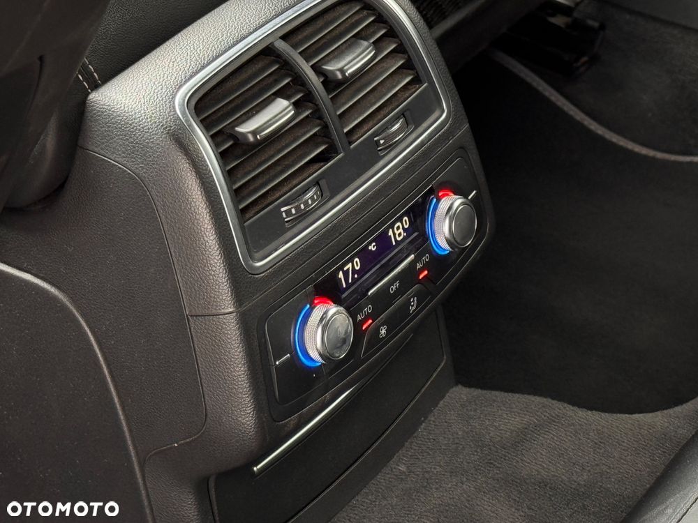 Audi A6 Avant 2.0 TDI Ultra DPF S tronic - 24
