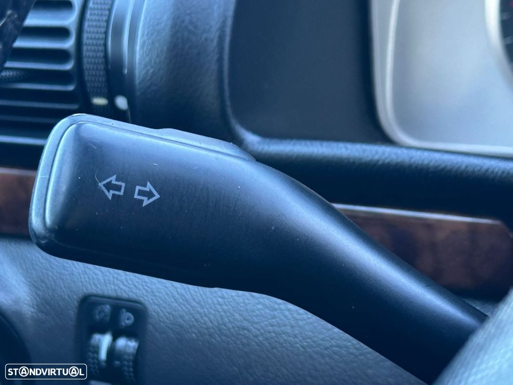 Ford Galaxy 1.9 TDi Ghia - 19