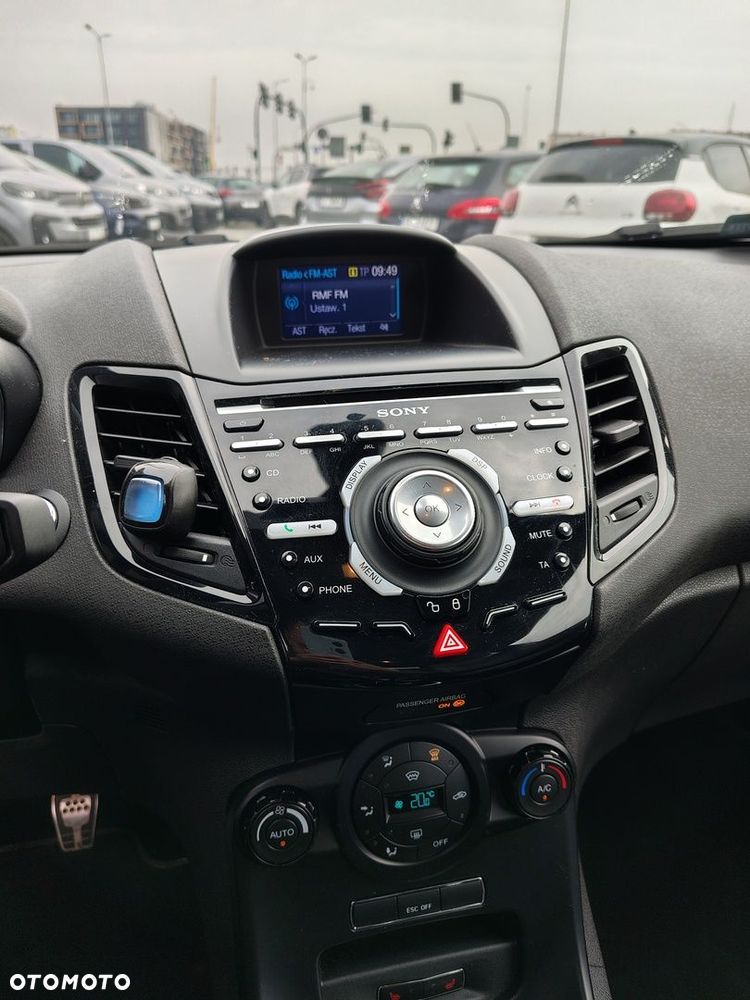 Ford Fiesta ST - 14