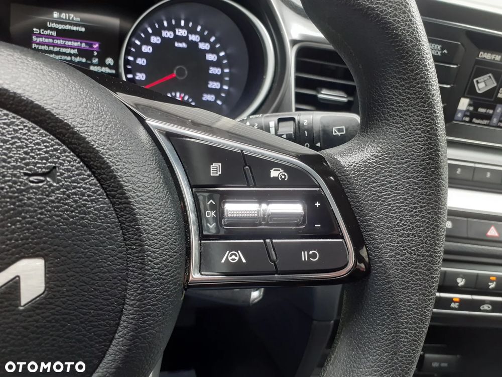 Kia Ceed - 13