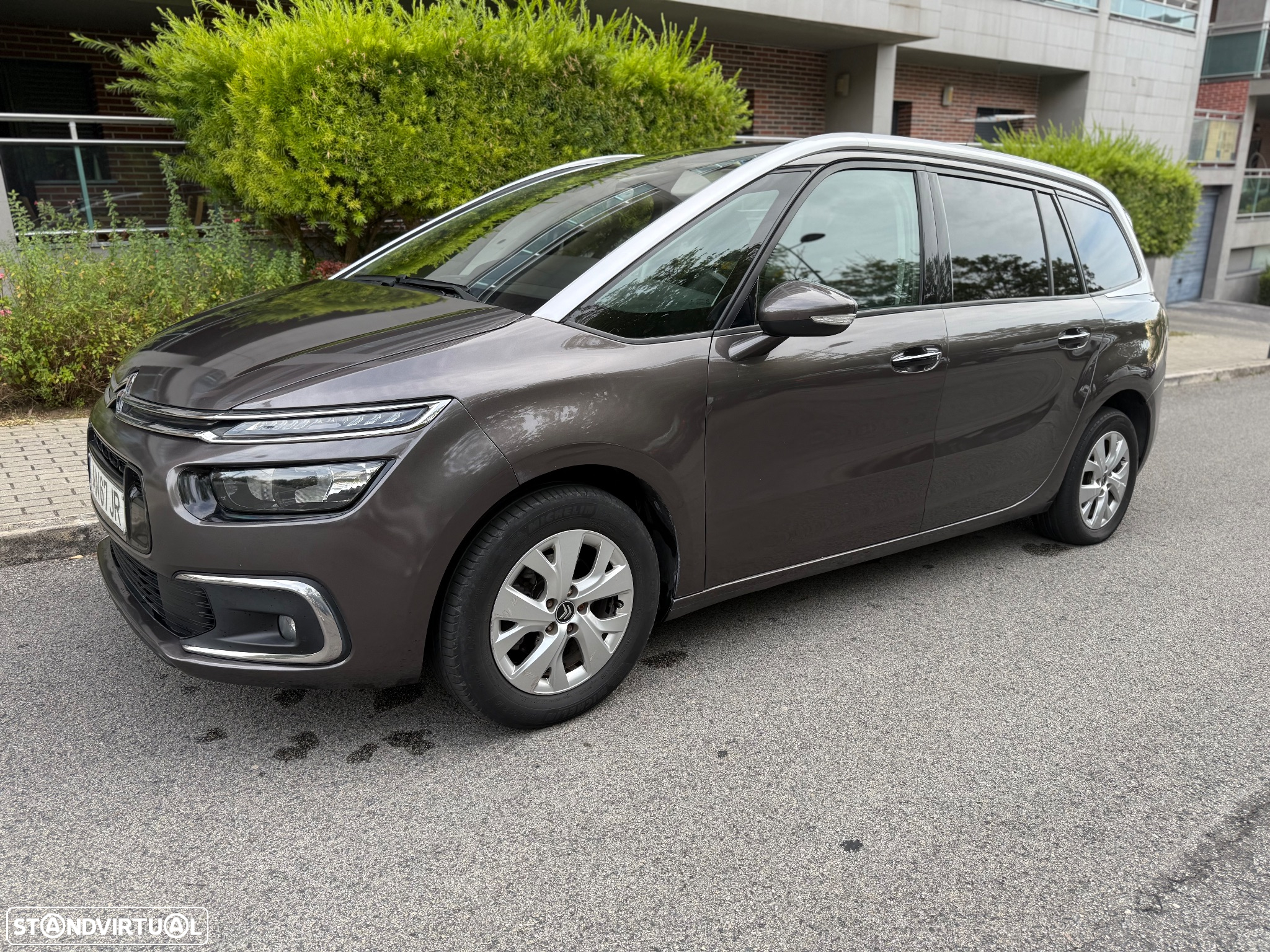 Citroën C4 Grand Picasso 1.6 e-HDi Exclusive - 3