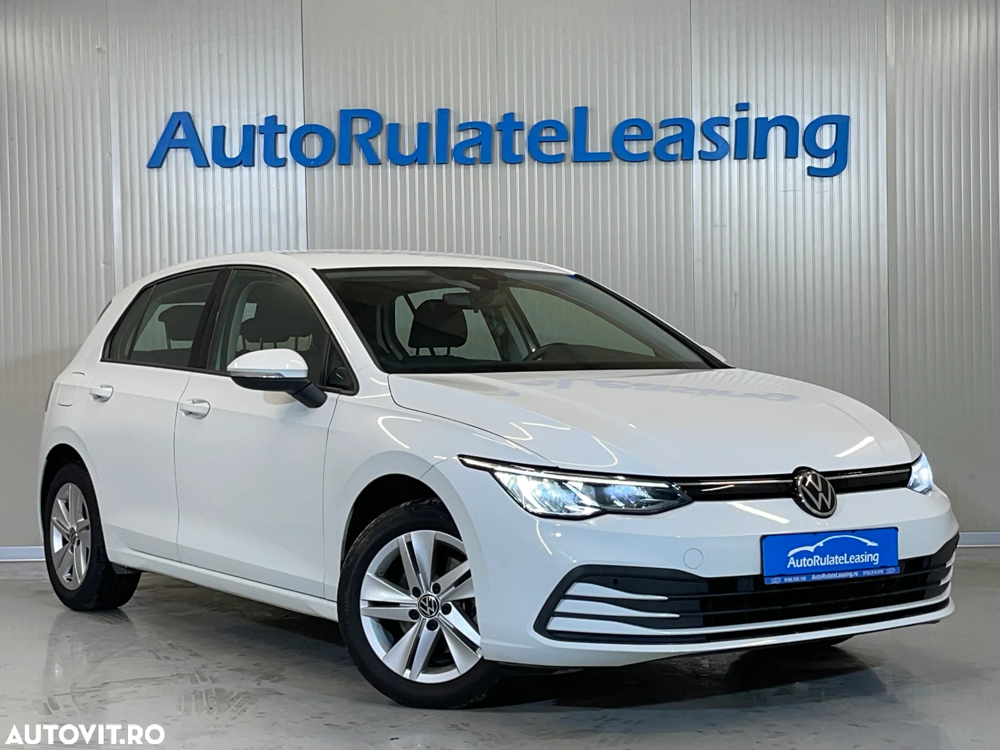 Volkswagen Golf 1.0 TSI Life - 2