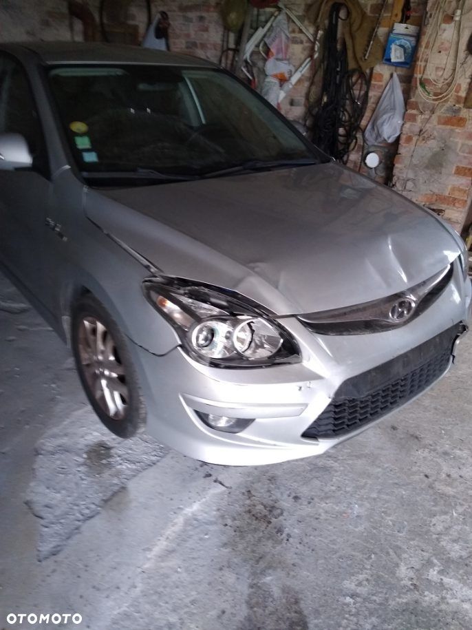 Hyundai i30 1.6 CRDi Style - 16