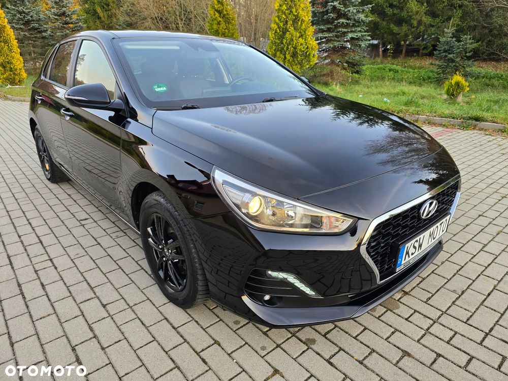 Hyundai i30 1.4 Passion - 13