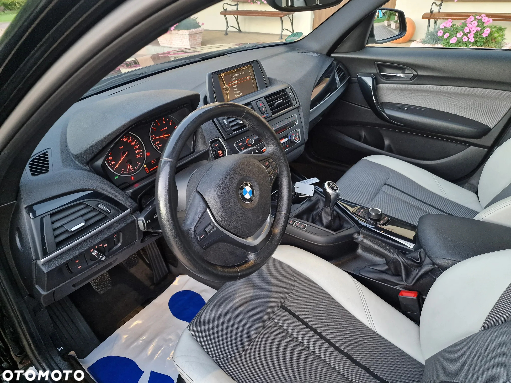 BMW Seria 1 116i Urban Line - 9