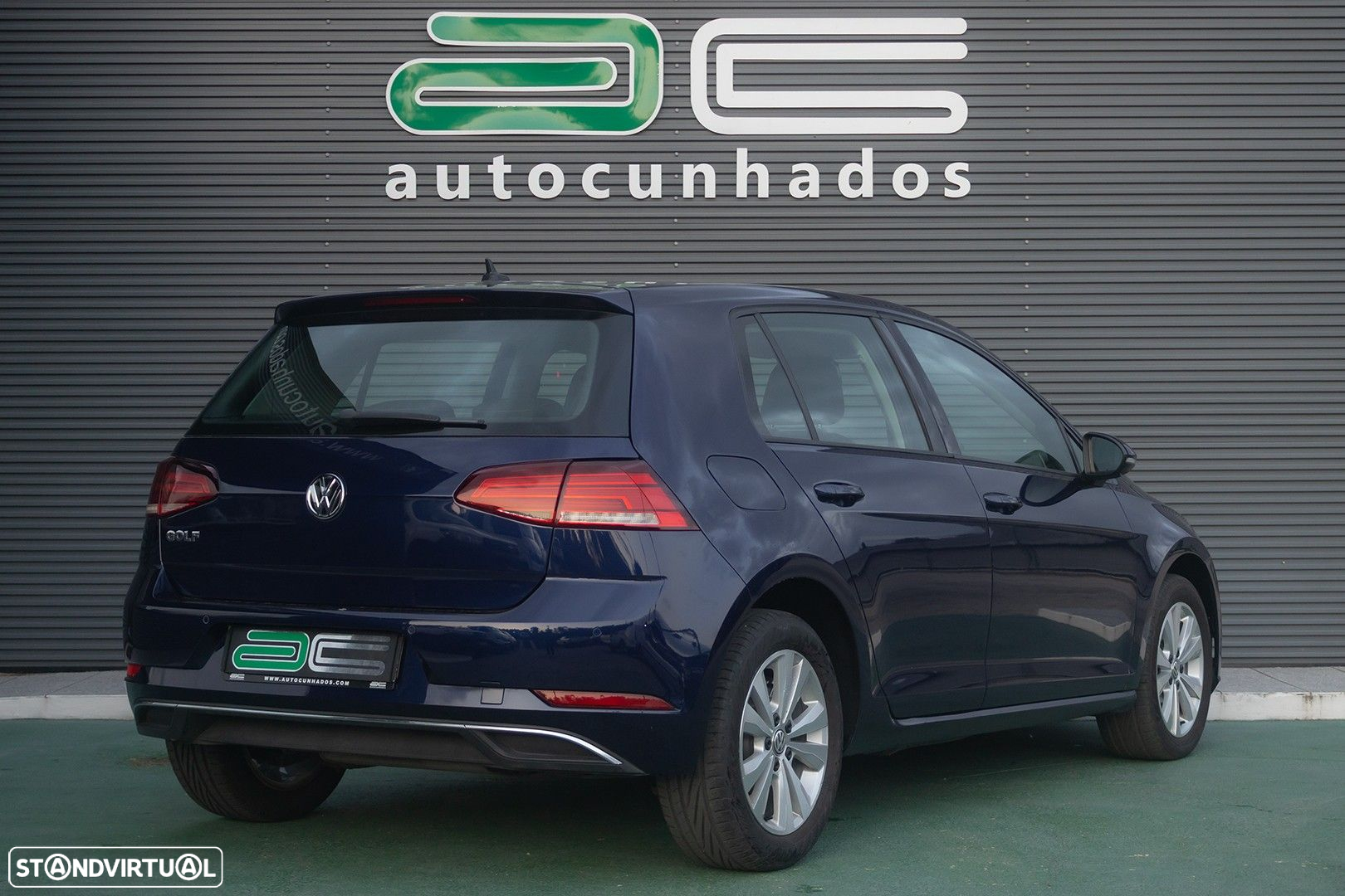 VW Golf 1.6 TDI Highline - 6