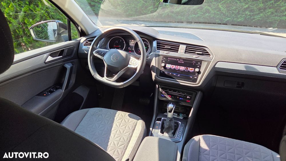 Volkswagen Tiguan 2.0 TDI DSG Life - 10