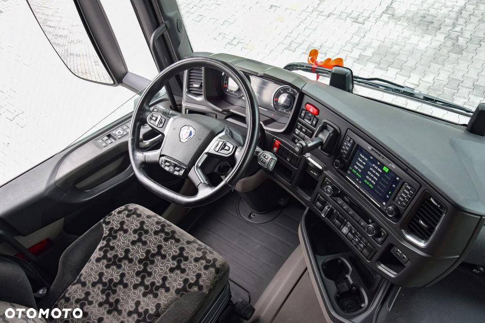 Scania R500 / RETARDER / KLIMATYZACJA POSTOJOWA / ACC / KLIMA / FULL LEDY / FULL SPILERY / 2 ZBIORNIKI PALIWA / SERWISOWANA / SPROWADZONA - 25