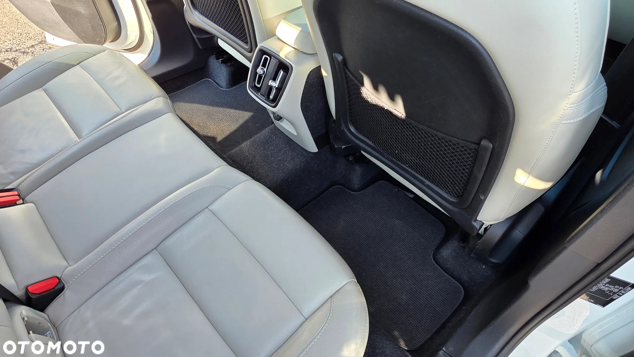 Volvo XC 40 D3 Geartronic Inscription - 24