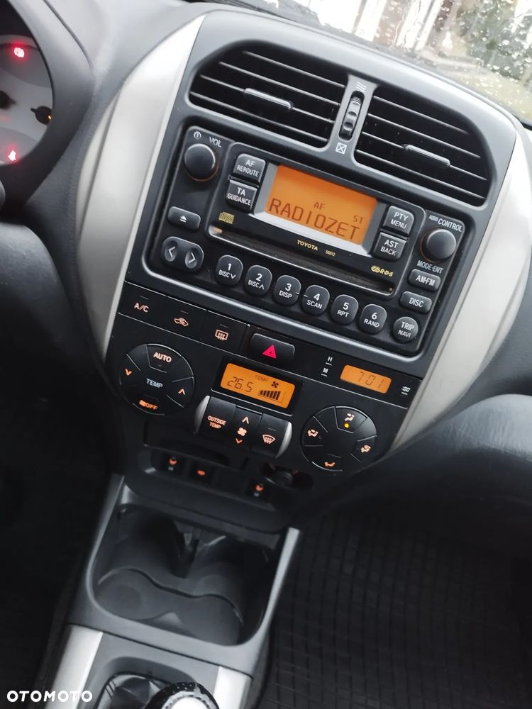 Toyota RAV4 2.0 VVT-i Sol - 21