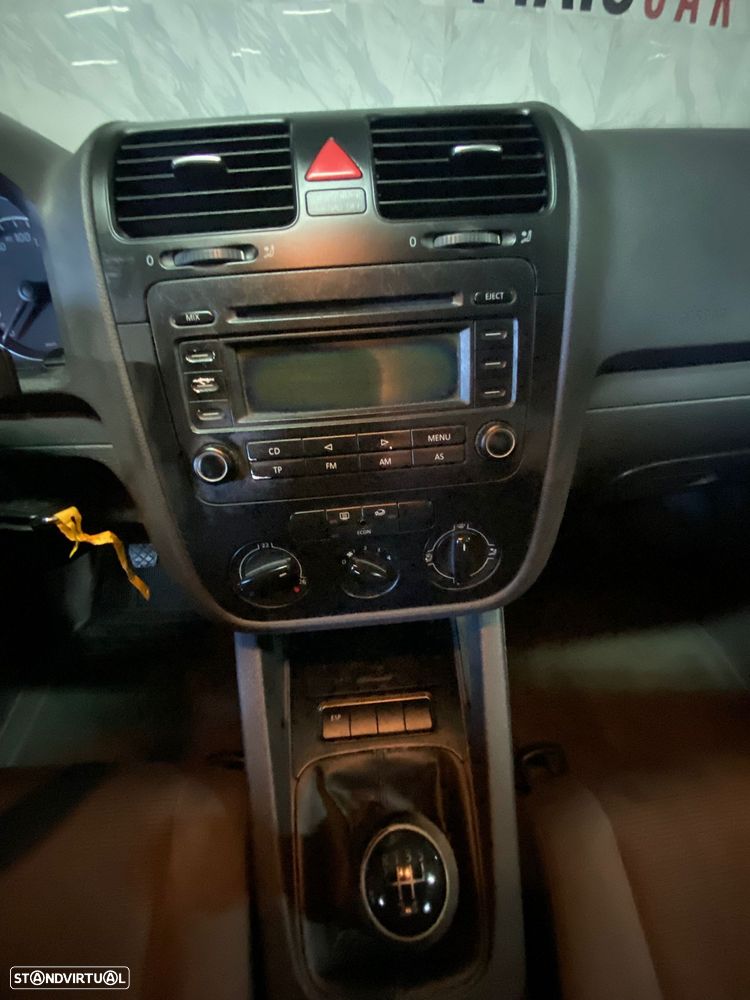 VW Golf 1.4 FSi Trendline - 14