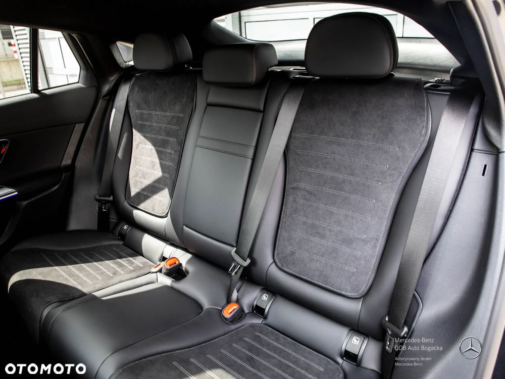 Mercedes-Benz GLC 220 d mHEV 4-Matic AMG Line - 13
